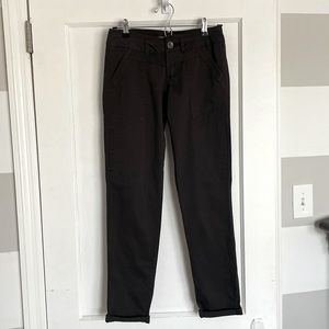 Ankle-length cuffed pant in deep charcoal gray